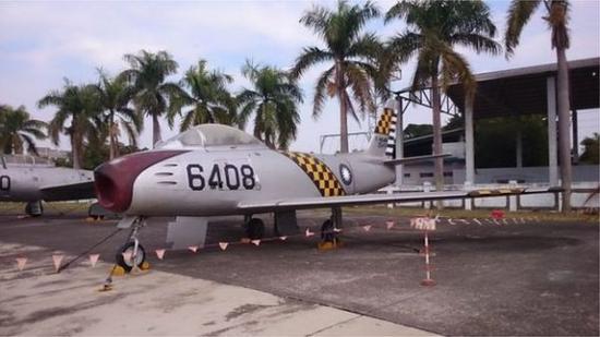 台湾F-86军刀机。（BBC）
