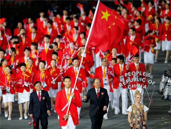  2012年伦敦奥运会开幕式的上中国体育代表团。图|网络