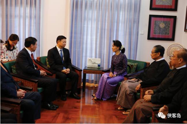  缅甸民盟主席、国务资政昂山素季在内比都会见中联部部长宋涛