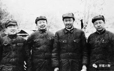 左起:马明芳、王维舟、乌兰夫、习仲勋。