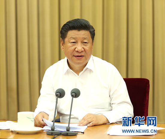 2016年8月19日至20日,全国卫生与健康大会在北京举行。中共中央总书记、国家主席、中央军委主席习近平出席会议并发表重要讲话。新华社记者马占成摄