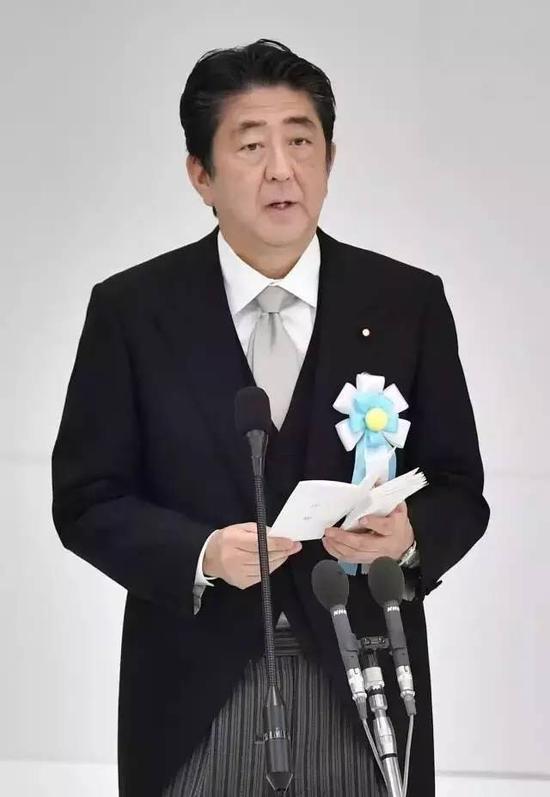 安倍在讲话中依旧没有提及日本在70多年前对亚洲各国的“加害”责任和“深刻反省”。