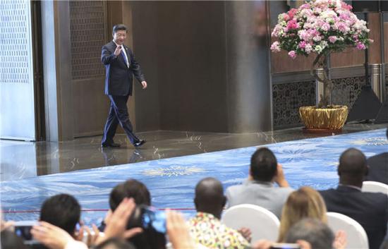9月5日，国家主席习近平在厦门国际会议中心会见中外记者，介绍金砖国家领导人第九次会晤和新兴市场国家与发展中国家对话会情况。新华社记者 庞兴雷 摄