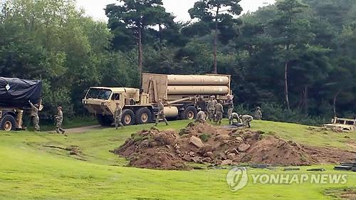 驻韩美军临时部署“萨德发射车”施工现场