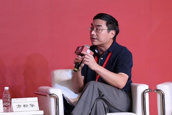 9月10日， 上海社会科学院中国马克思主义研究所所长方松华 在“ 中华文化与马克思主义中国化”高端学术论坛上参与嘉宾对话。