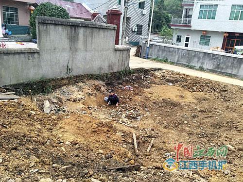 江西民宅地下挖出5.6吨古钱币 或系民间募集