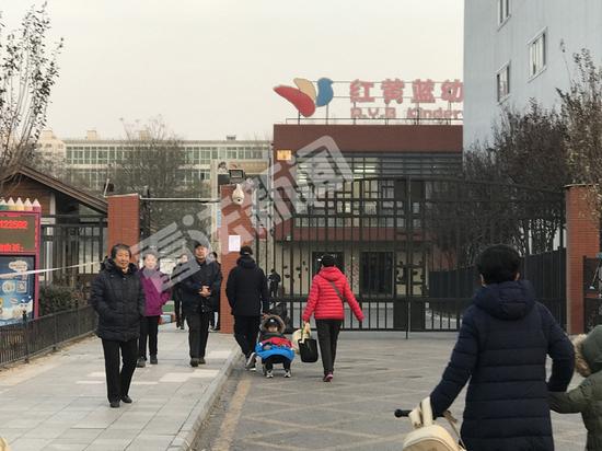 法制晚报·看法新闻 摄影记者黑克