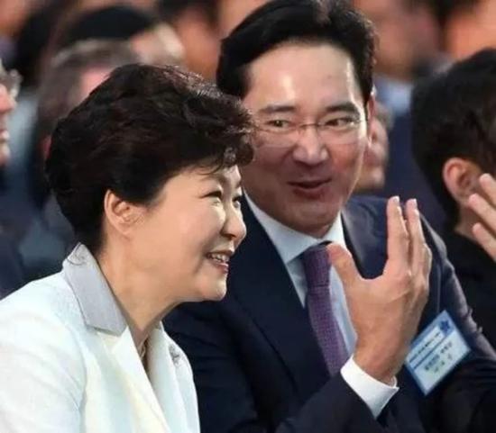三星太子爷入狱半年 大佬排队