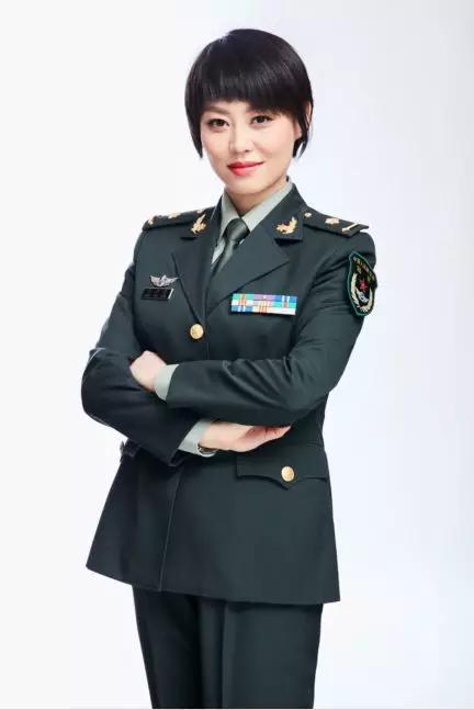 2018解放军征兵宣传片主题曲《青春不一样》