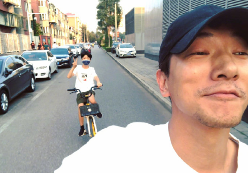 双胜娱乐在线_11名驴友被困丹霞山未开放区域 成功获救
