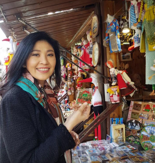 英拉在社交媒体上晒出多张照片(图源:英拉社交媒体账号)