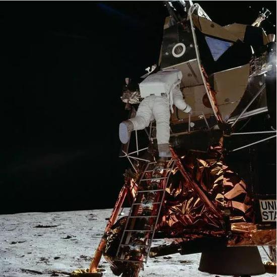 ▲美国阿波罗11号登陆月球