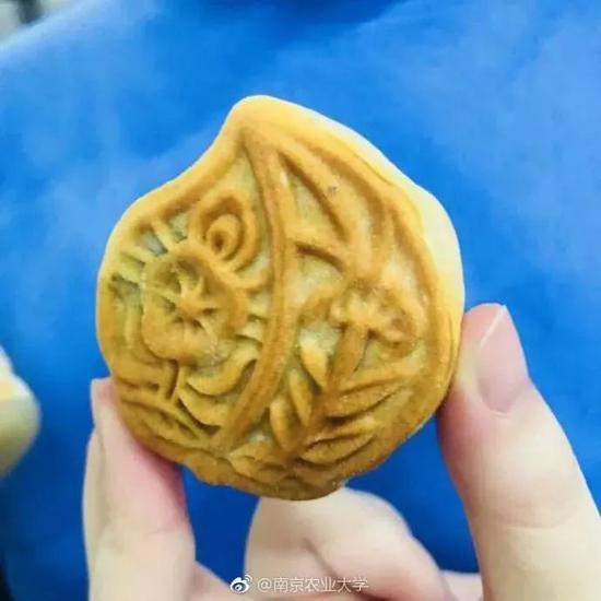 今年最受欢迎的月饼是它 网友：此一时彼一时啊