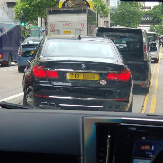 乱港头目敏感时刻密会美驻港澳总领事 嘴硬称是“恒常交流”