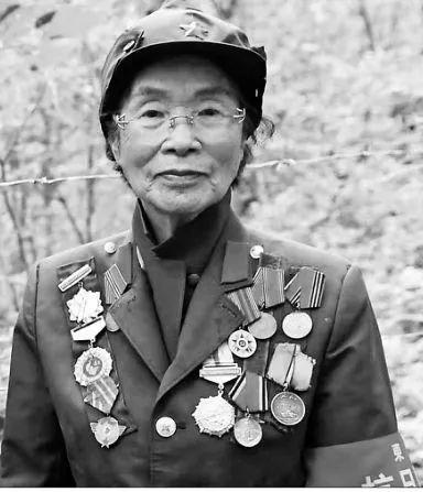 李敏