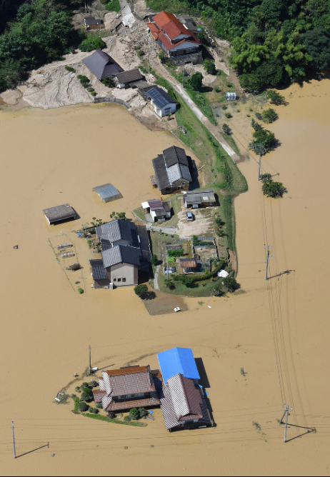 西日本暴雨灾情继续扩大:致105人死亡87人失