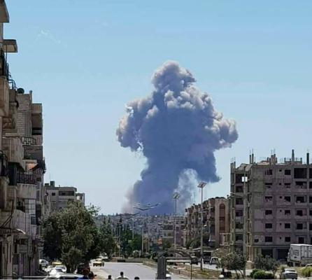 叙利亚中部城市一空军基地发生巨大爆炸