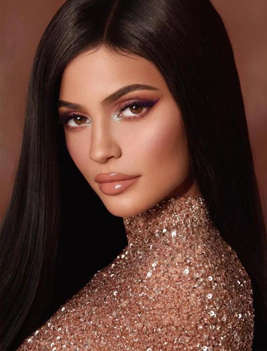 (图via Kylie Cosmetics)