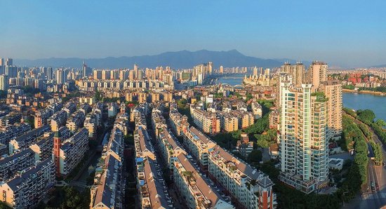 2018年,福州市台江區蒼霞新城,高樓拔地而起,舊貌換新顏。(圖源:央視網)