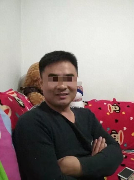 41歲的救人者欒先生,是山東省泰安市寧陽縣堽城鎮人