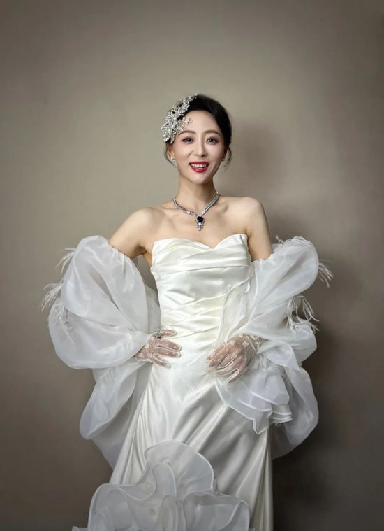 「大家還是快點找我演一些年輕的（角色）吧，我也可以演30歲的。」圖/受訪者提供