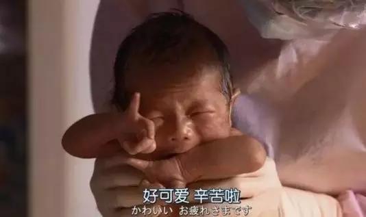這些祝願樸素的令人發笑,卻蘊含著濃濃的愛。