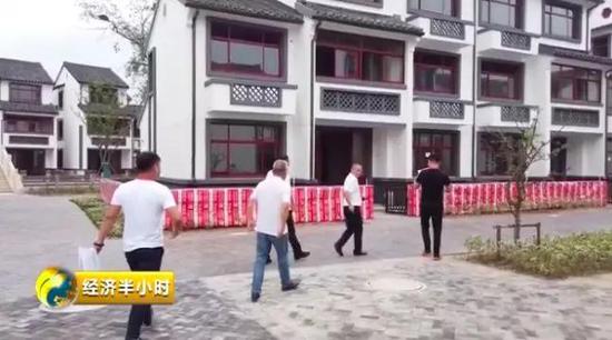 冯巷村