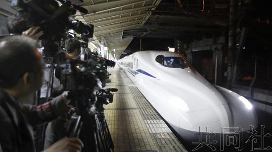 新型列车“N700S”。图源:共同社