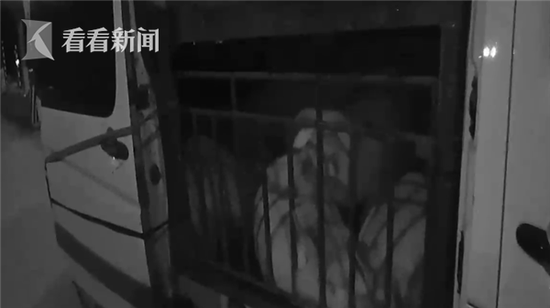 325官方 曾是世界上“最优秀”的自行高炮,安装4门火炮,威力很大