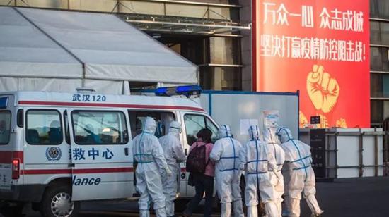 官媒刊文正面回击早期隐瞒疫情指责