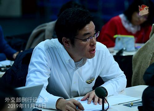凯发电游开户-中戏美女转行健身练就魔鬼身材,举铁13年成中国首位女子世界冠军