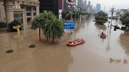 消防救援现场。 本文图片均为重庆市南岸区消防救援支队供图