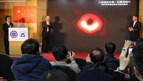 “这将会是被前史铭记的一刻”