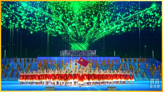 △2021年6月28日，庆祝中国共产党成立100周年文艺演出《伟大征程》演出现场。（总台央视记者魏帮军拍摄）