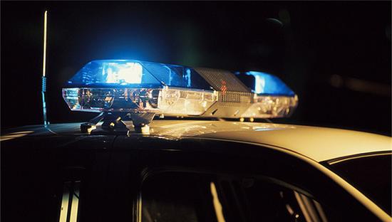 百万悬赏嫌疑人汤晓东：我可以自首 但有三个条件