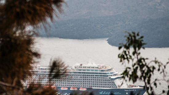 今抵上海的地中海邮轮发现两例发热武汉旅客