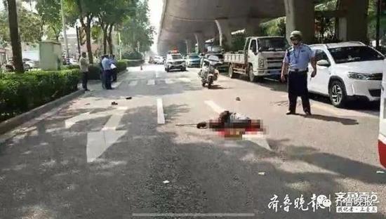 男童和老人过马路时被撞出去十几米 经抢救无效身亡