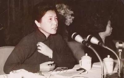 龚澎
