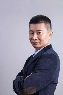红芯创始人兼 CEO 陈本峰
