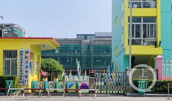 7月8日，江苏泗阳，泗阳县青少年宫幼儿园为该县最大规模民办幼儿园。/记者 时婷婷