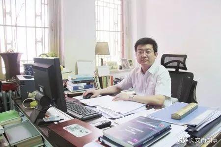 宝运莱苹果手机客户端下载 - 遭遇盘外招?里皮取消新闻发布会