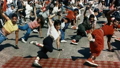 【蜗牛棋牌】这种“舞”究竟厉害在哪?人们要把它当成奥运项目