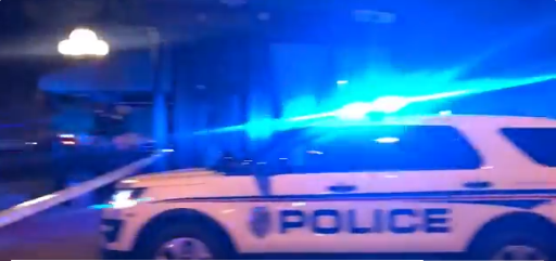 警方已到达事发现场。(图源:推特)