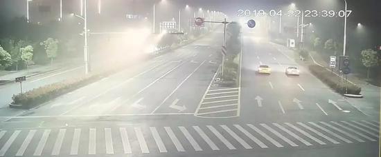 ����ͼƬ�����ԡ����߾�����΢�Ź��ں�