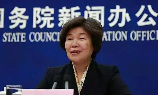 人社部女副部长空降广东:担任省委组织部部长