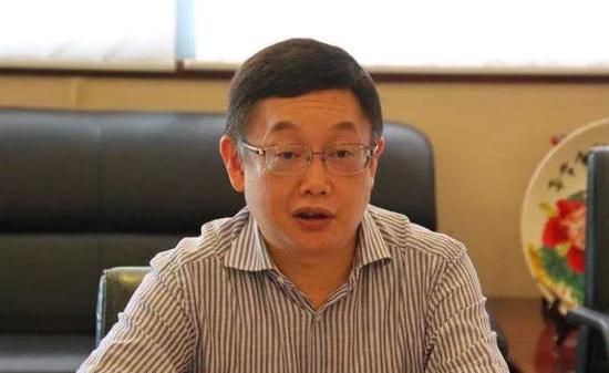 杨宏伟