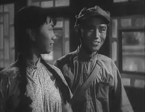 牛犇参演电影《龙须沟》