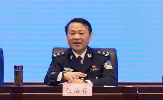 「金沙dkk网站多少」小花妹妹竟然是这种老司机,跟邓超画风完全一致果然是亲生!