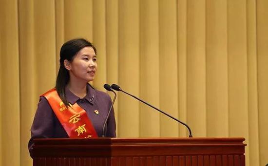 k8彩票官网娱乐平台_美国加息本地地产股回落 恒地下跌1%嘉华挫逾2%