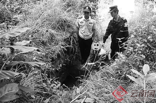 嫌疑人指认现场